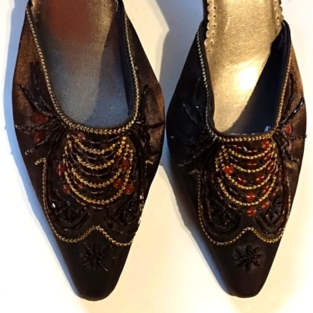 White Stag Brown Satin Beaded Shoes - Picture 3 of 12